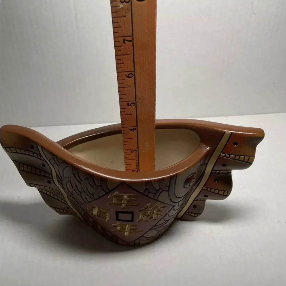 Unique Vintage Da Jing Tao Yi Pottery Decor Colorful Fish  Vase
